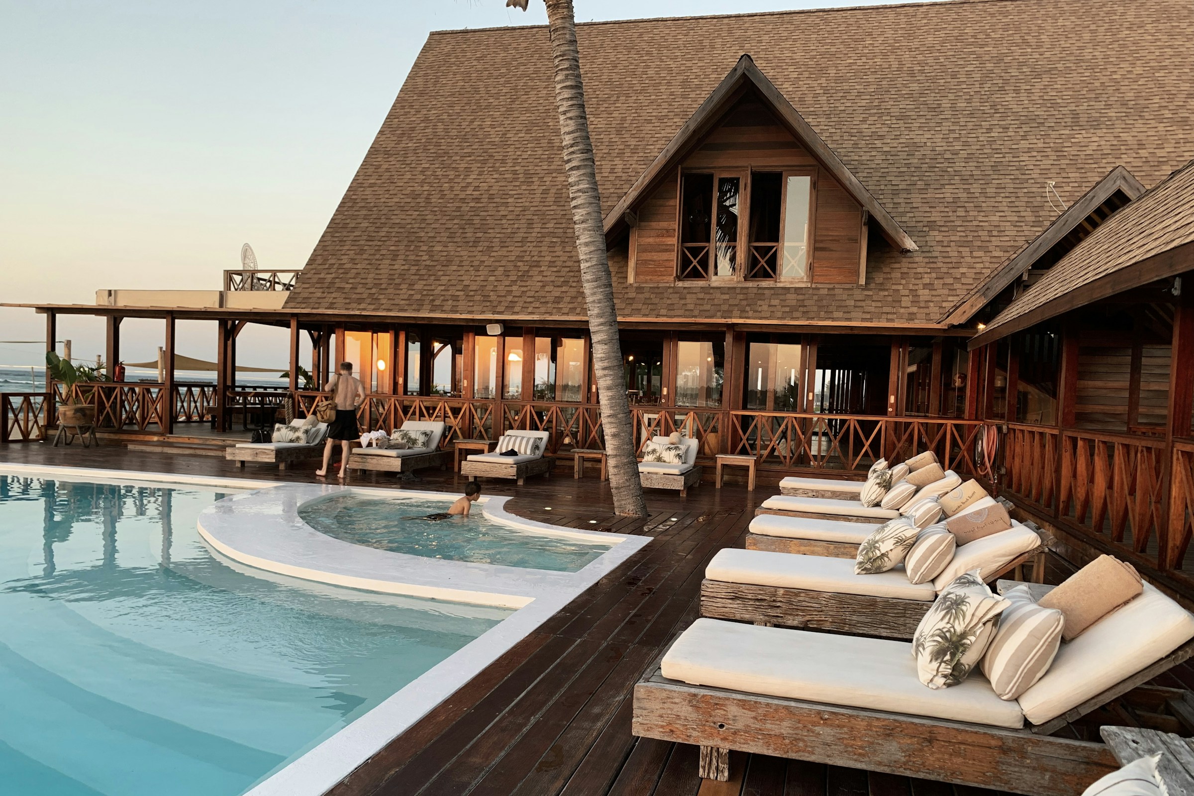 Hospitality Recovery 2.0: Marriott, Hilton, Hyatt in 2025